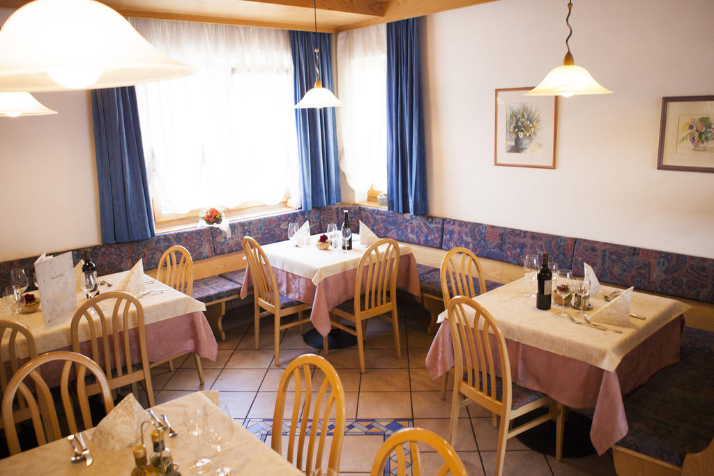 Gasthaus Abram Ora / Auer Esterno foto