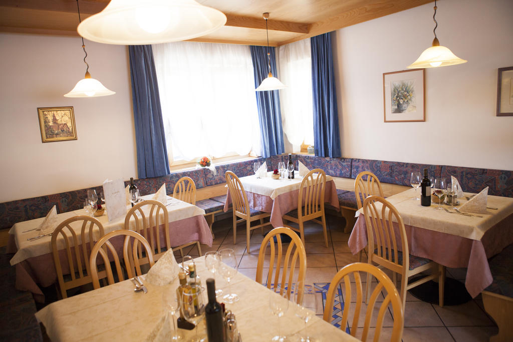 Gasthaus Abram Ora / Auer Esterno foto